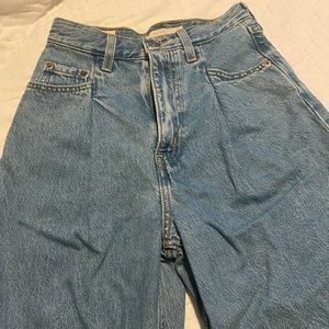 Levi’s High Loose Jeans